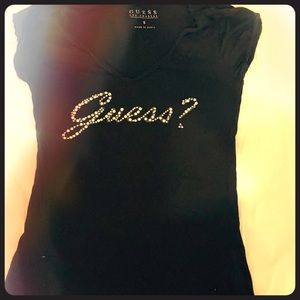 A guess shirt
